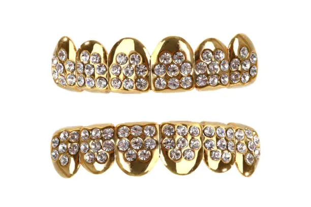Dentes de ouro